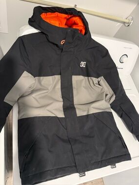 DC Shoes 10K Insulated Jacket - Bright Orange Lining size 10 youth